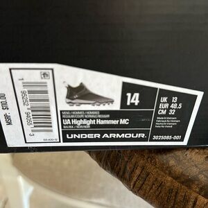NIB UA highlight hammer cleats